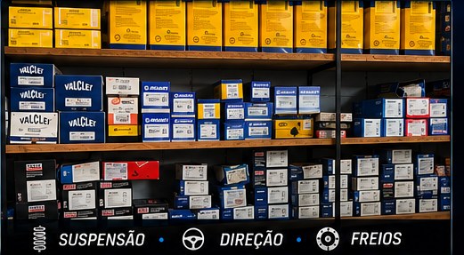 Prateleira de peças de suspensão, direção e freios na Mecânica Osmar Autopeças